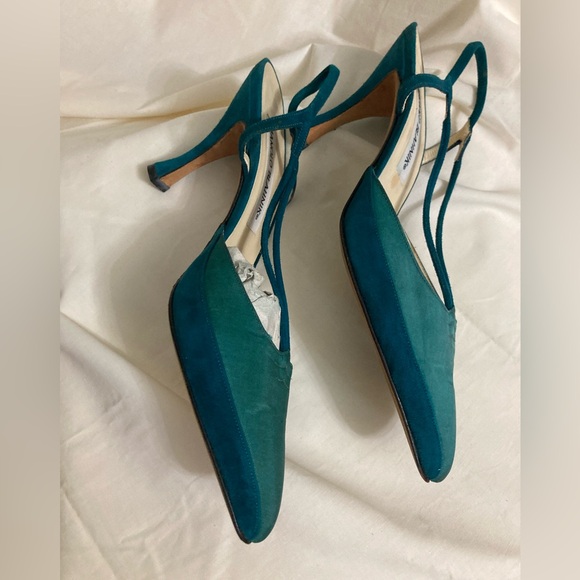 MANOLO BLAHNIK EUC Leather & Silk Slingbacks 6.5 Turquoise - Picture 6 of 6